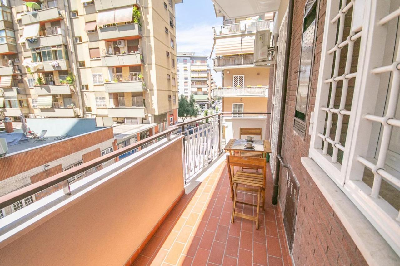 Vacanze Romane Apartment Kültér fotó